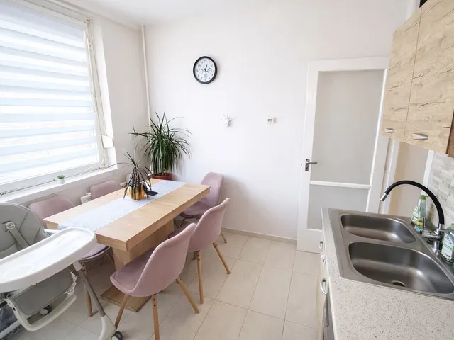 Eladó lakás Debrecen, Tócóskert 68 nm