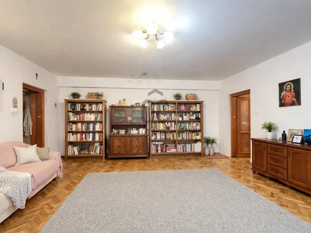 Eladó lakás Debrecen, Belváros 108 nm