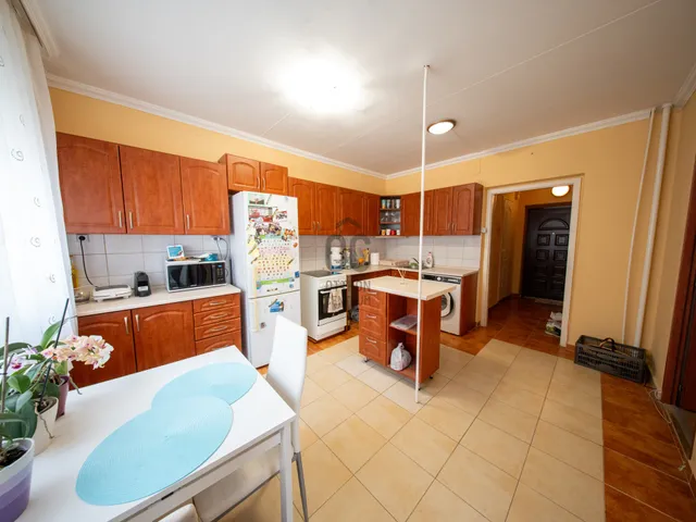 Eladó lakás Debrecen, Tócóskert 56 nm