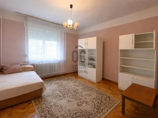 Eladó ház Berettyóújfalu 159 nm