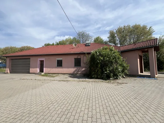 Kiadó ház Debrecen, Olajfa lakópark 185 nm