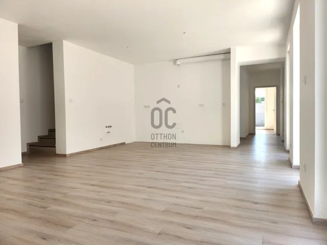 Kiadó ház Debrecen, Pallag 132 nm