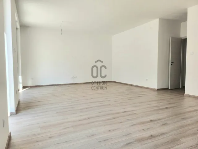 Kiadó ház Debrecen, Pallag 132 nm