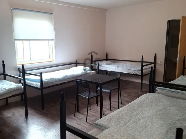 Kiadó kereskedelmi és ipari ingatlan Hosszúpályi 520 nm