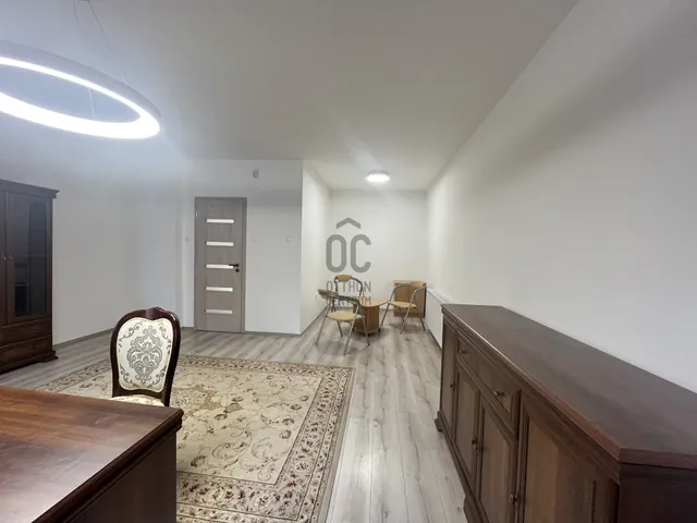 Kiadó kereskedelmi és ipari ingatlan Debrecen, Sestakert 80 nm