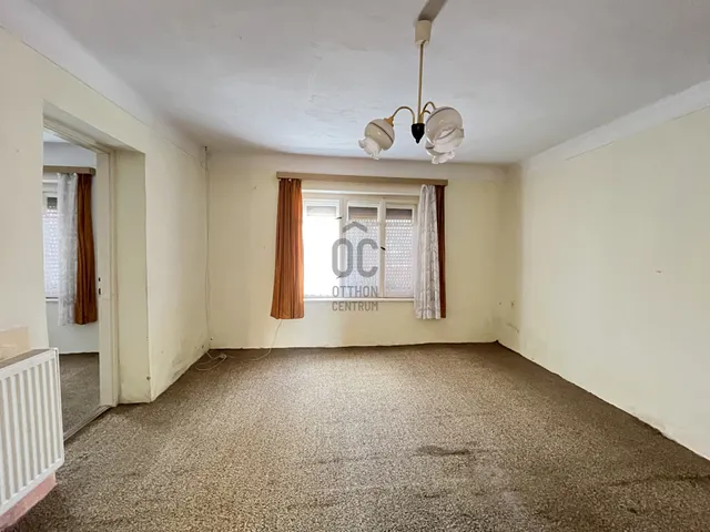Eladó ház Debrecen, Hatvan utcai kert 61 nm