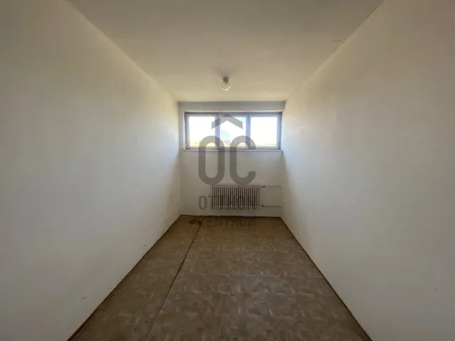 Eladó kereskedelmi és ipari ingatlan Biharkeresztes 360 nm