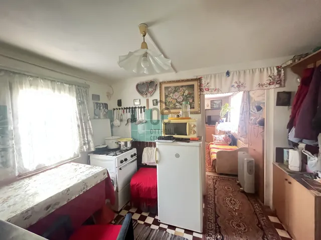 Eladó ház Debrecen, Dombos 35 nm