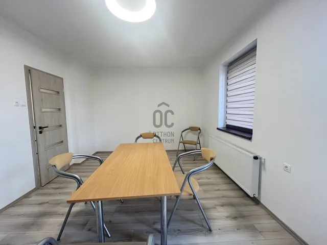 Kiadó kereskedelmi és ipari ingatlan Debrecen, Sestakert 40 nm