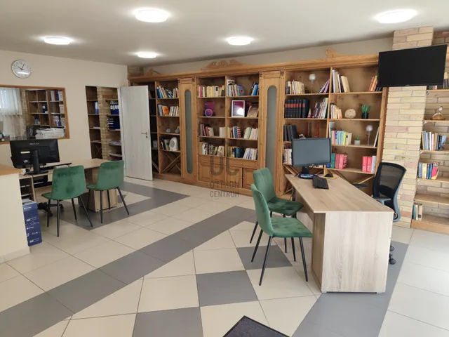 Kiadó kereskedelmi és ipari ingatlan Debrecen, Belváros 108 nm