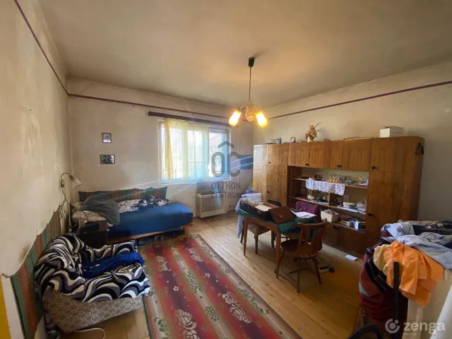 Eladó ház Berettyóújfalu 1106 nm