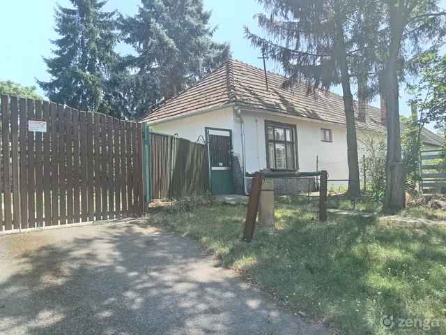 Eladó ház Vámosmikola 170 nm