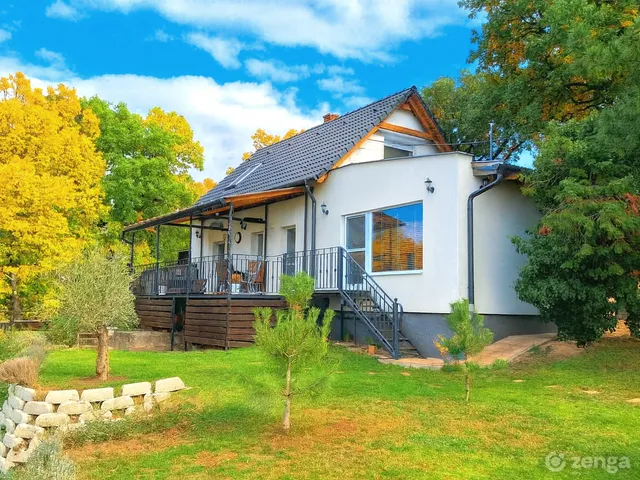 Eladó ház Pécs, Makár 100 nm