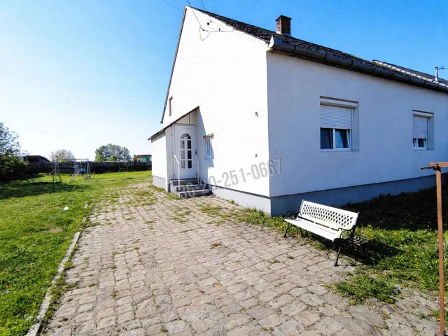 Eladó ház Mohács 90 nm