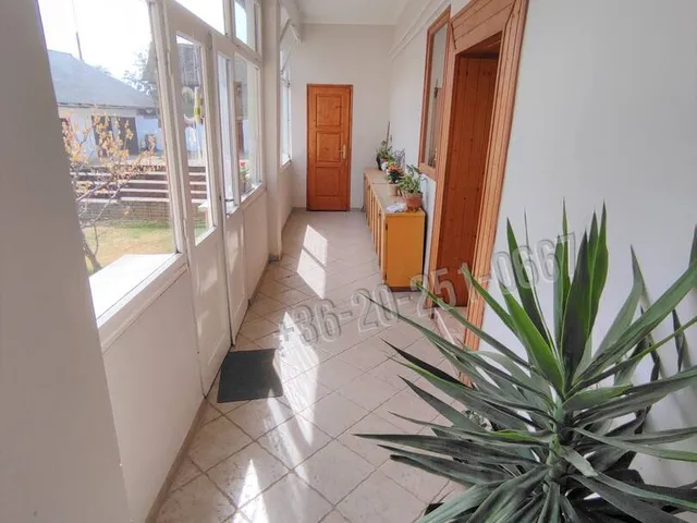 Eladó ház Véménd 194 nm