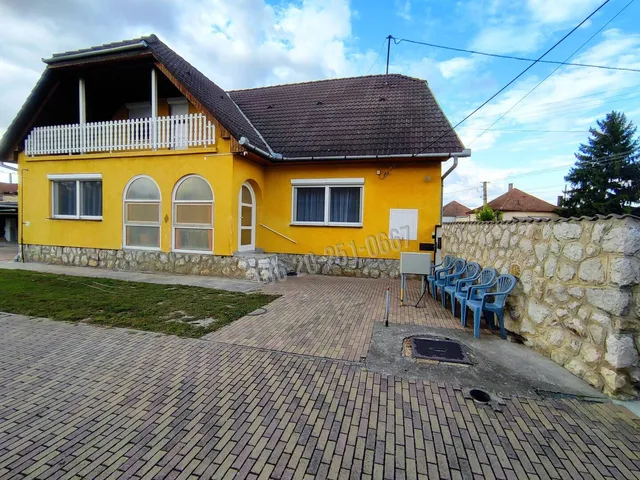 Eladó ház Mohács 185 nm