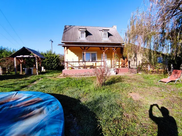 Eladó nyaraló Mohács, Szőlőhegy 55 nm