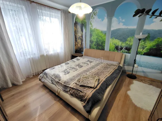 Eladó ház Mohács, Szőlőhegy 98 nm