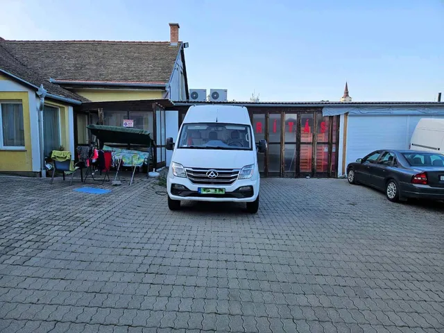 Eladó kereskedelmi és ipari ingatlan Mohács 591 nm