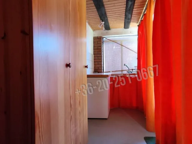 Eladó üdülő és hétvégi ház Bár 46 nm