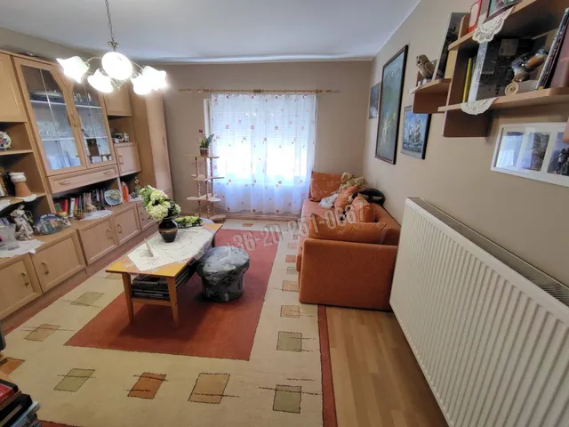 Eladó ház Mohács, Munkás utca 65 nm