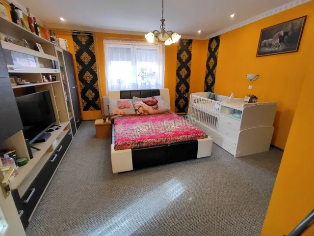 Eladó ház Bátaszék 162 nm