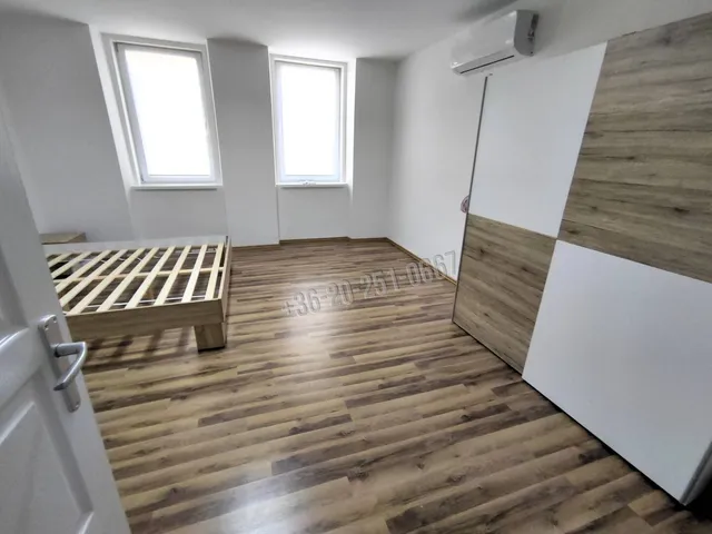 Eladó lakás Mohács 71 nm