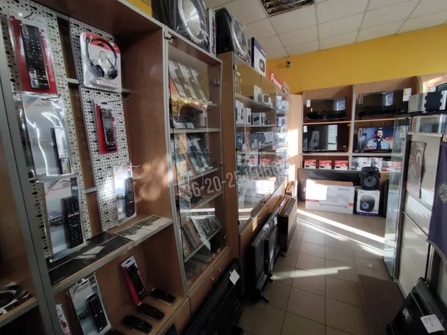 Eladó kereskedelmi és ipari ingatlan Mohács, Dózsa György utca 100 nm