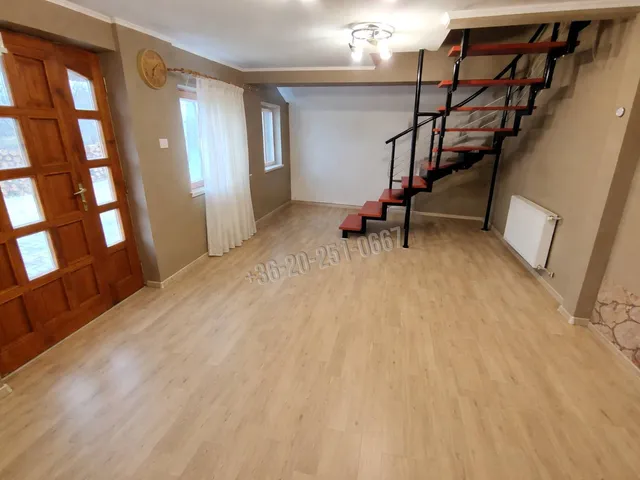 Eladó ház Mohács, Szőlőhegy 101 nm