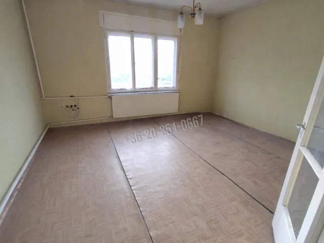 Eladó ház Lánycsók 140 nm