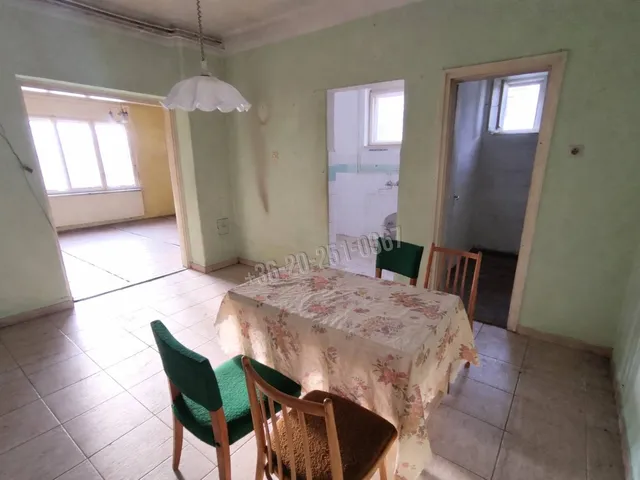 Eladó ház Lánycsók 140 nm