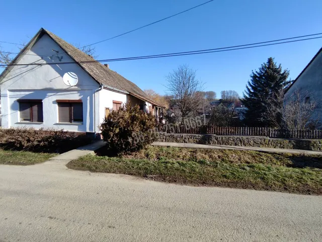 Eladó ház Székelyszabar 97 nm