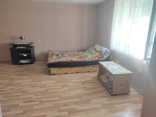 Eladó ház Kisnyárád 110 nm