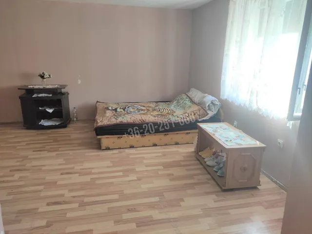 Eladó ház Kisnyárád 110 nm