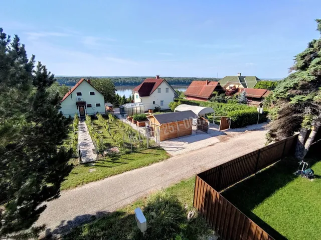 Eladó ház Mohács 100 nm