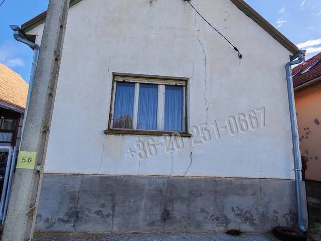 Eladó ház Szűr 88 nm