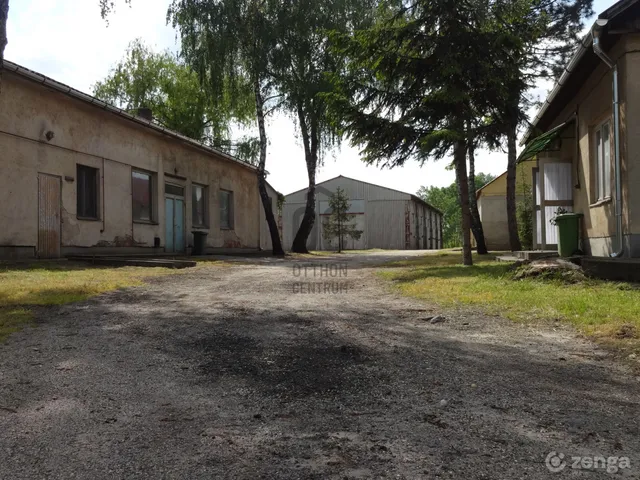Eladó kereskedelmi és ipari ingatlan Örkény 1200 nm
