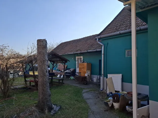 Eladó ház Albertirsa 1566 nm