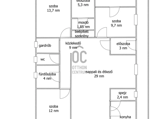 Eladó ház Jászapáti 220 nm