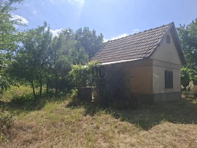 Eladó telek Tápióbicske 2046 nm