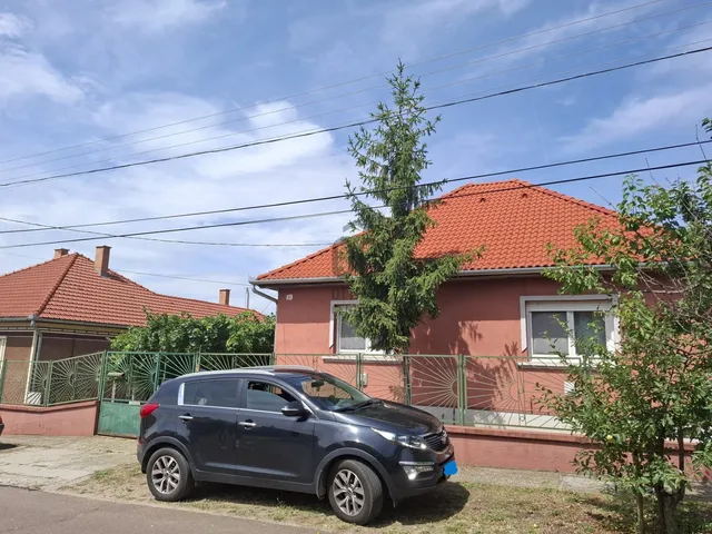 Eladó ház Ceglédbercel 96 nm