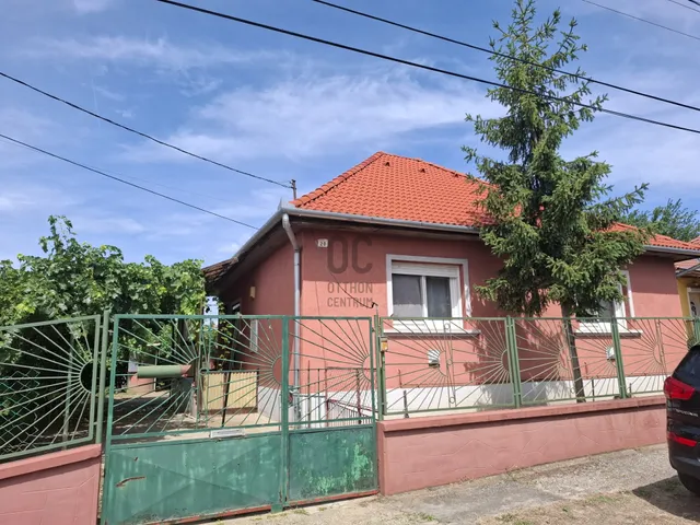 Eladó ház Ceglédbercel 96 nm