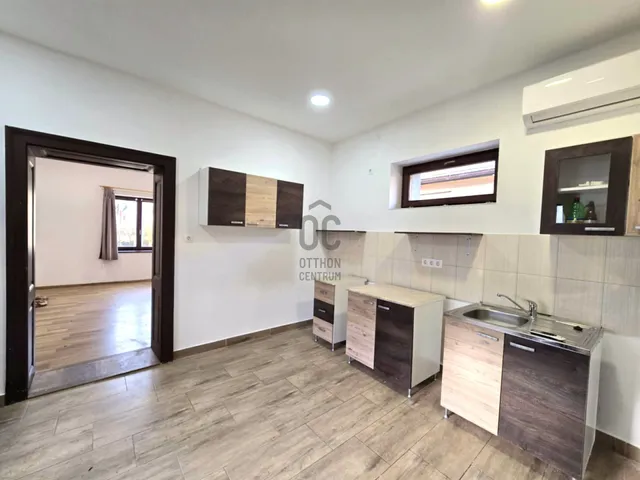 Eladó ház Örkény 100 nm