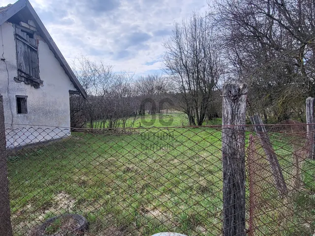 Eladó telek Csévharaszt 1830 nm