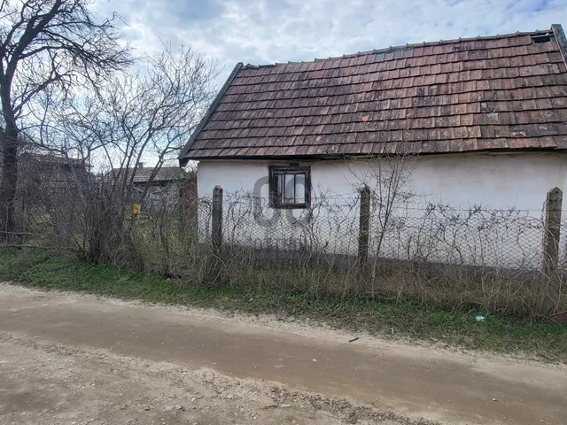 Eladó telek Csévharaszt 1830 nm