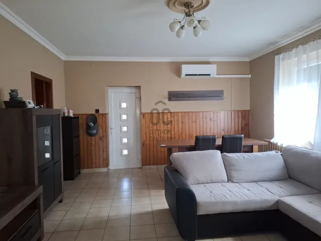 Eladó ház Tápiószele 150 nm