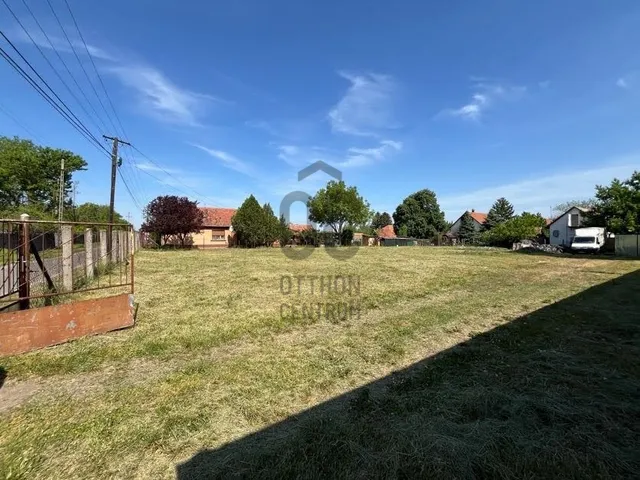 Eladó telek Albertirsa 1351 nm