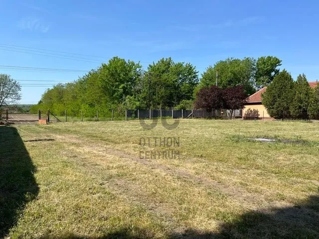 Eladó telek Albertirsa 1351 nm