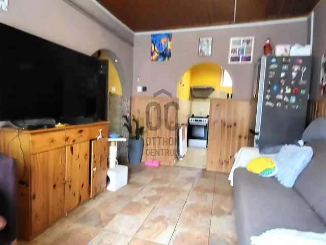 Eladó ház Úri 58 nm