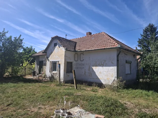 Eladó ház Pély 44 nm